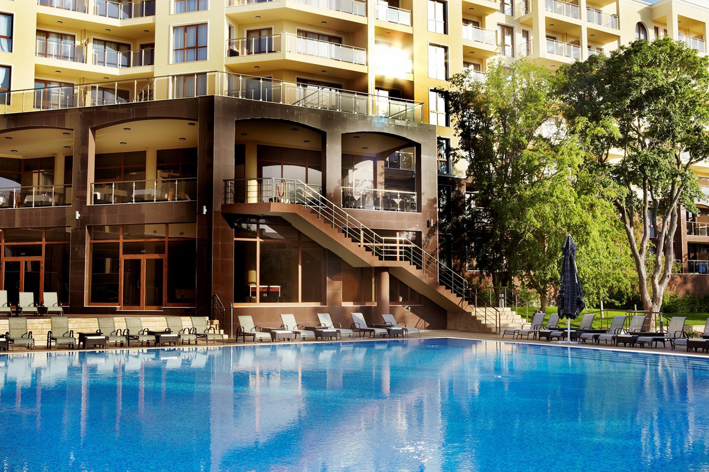 3- Room Apartment In Golden Line Золотые Пески Экстерьер фото
