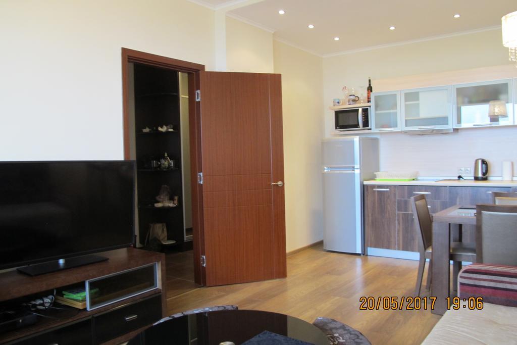 3- Room Apartment In Golden Line Золотые Пески Экстерьер фото